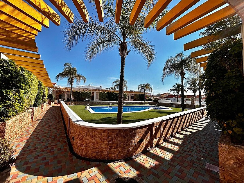 2 Bed Townhouse for sale in Mil Palmeras Costa Blanca, Alicante, Spain