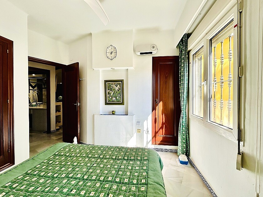 2 Bed Apartment for sale in Playa De Los Locos Costa Blanca, Alicante, Spain