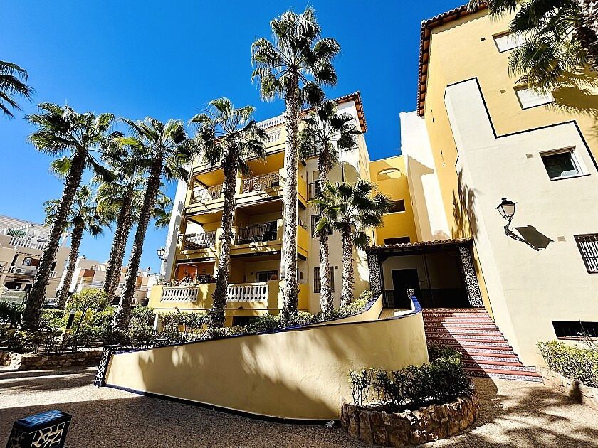 2 Bed Apartment for sale in Playa De Los Locos Costa Blanca, Alicante, Spain