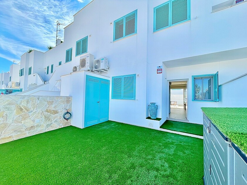 Se vende Bungalow de 3 dormitorios en Costa Blanca, Alicante, España