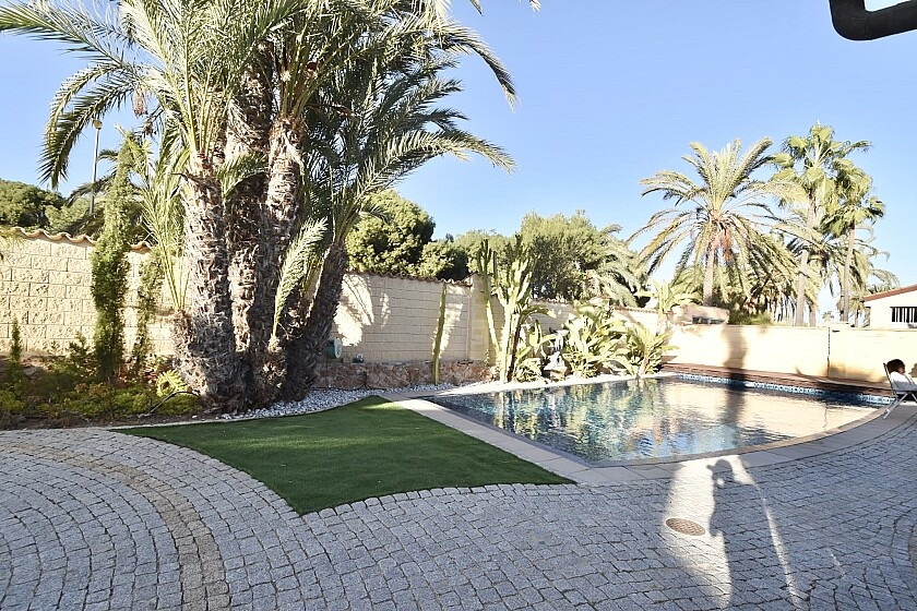 4 Bed Townhouse for sale in La Zenia Costa Blanca, Alicante, Spain
