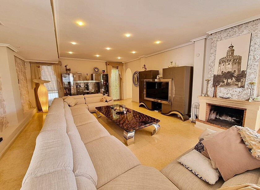Se vende Villa - Chalet de 5 dormitorios en Costa Blanca, Alicante, España