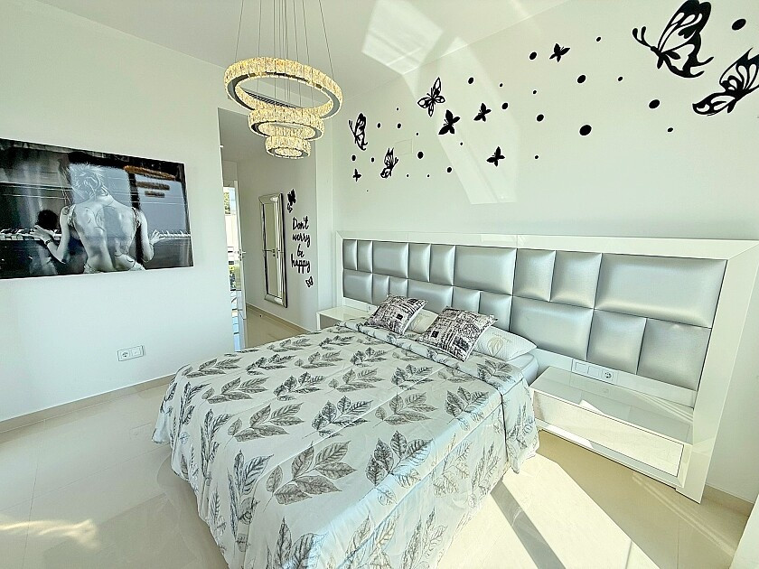 Se vende Villa - Chalet de 5 dormitorios en Costa Blanca, Alicante, España