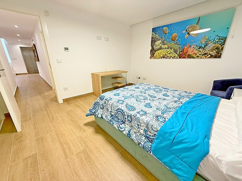 Se vende Villa - Chalet de 5 dormitorios en Costa Blanca, Alicante, España