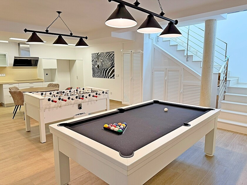 Se vende Villa - Chalet de 5 dormitorios en Costa Blanca, Alicante, España