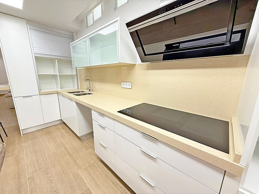 Se vende Villa - Chalet de 5 dormitorios en Costa Blanca, Alicante, España