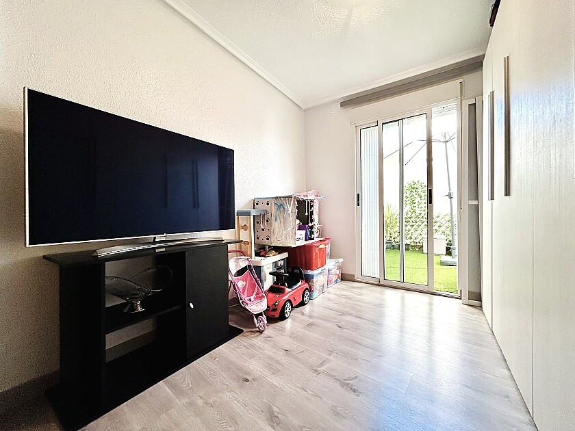 4 Bed Apartment for sale in Torrevieja Costa Blanca, Alicante, Spain