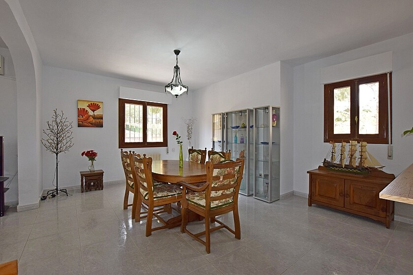 Se vende Villa - Chalet de 6 dormitorios en Costa Blanca, Alicante, España