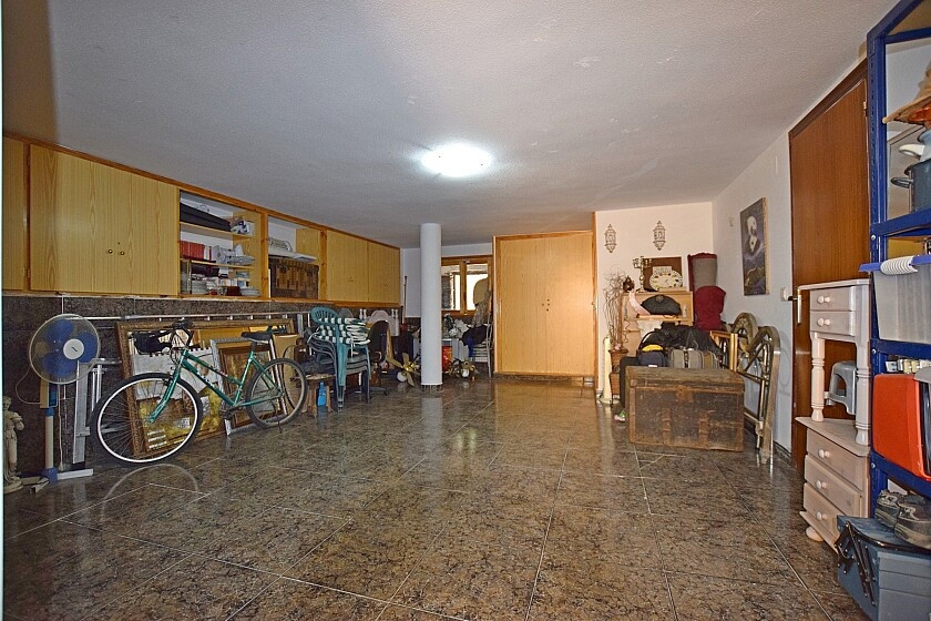 Se vende Villa - Chalet de 6 dormitorios en Costa Blanca, Alicante, España