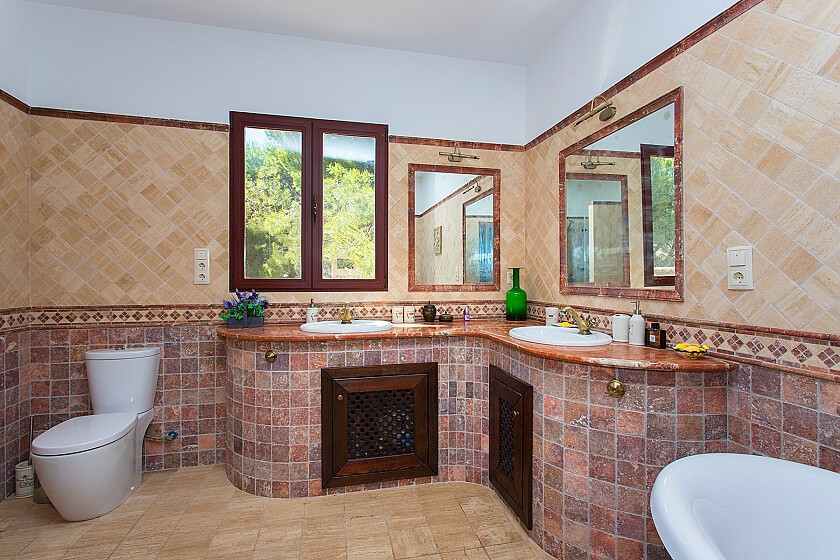 Se vende Villa - Chalet de 4 dormitorios en Costa Blanca, Alicante, España