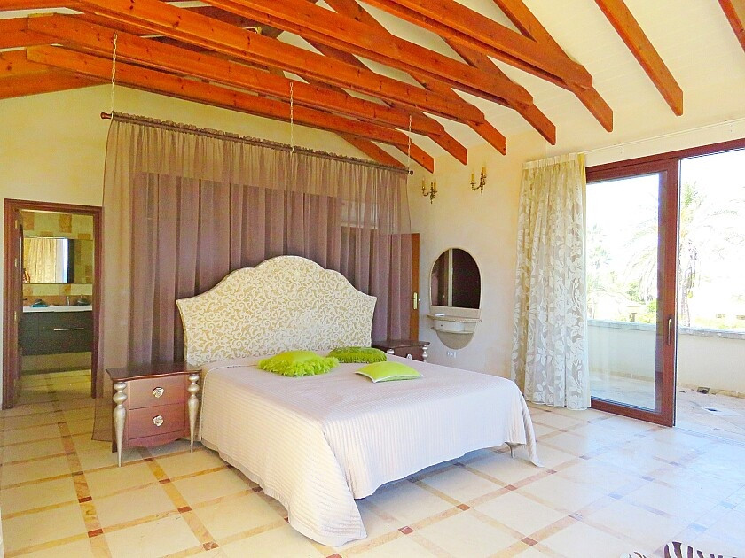 7 Bed Townhouse for sale in Cabo Roig Costa Blanca, Alicante, Spain