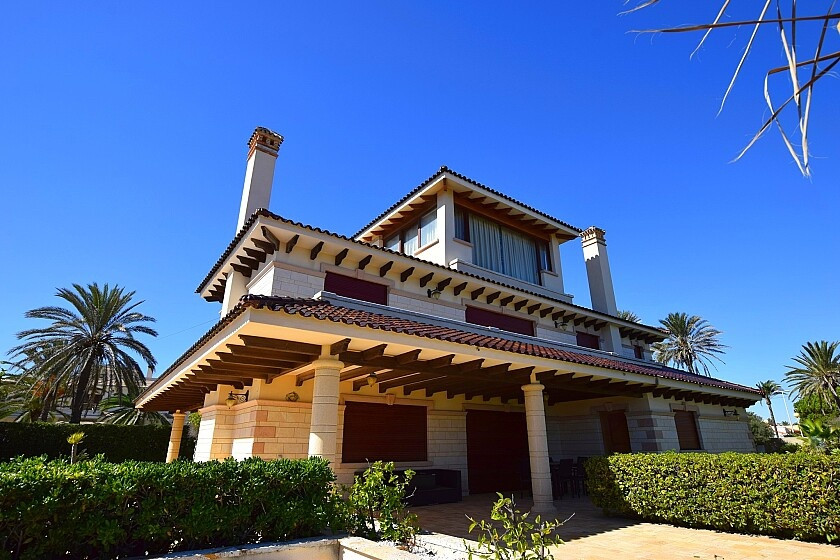 7 Bed Townhouse for sale in Cabo Roig Costa Blanca, Alicante, Spain