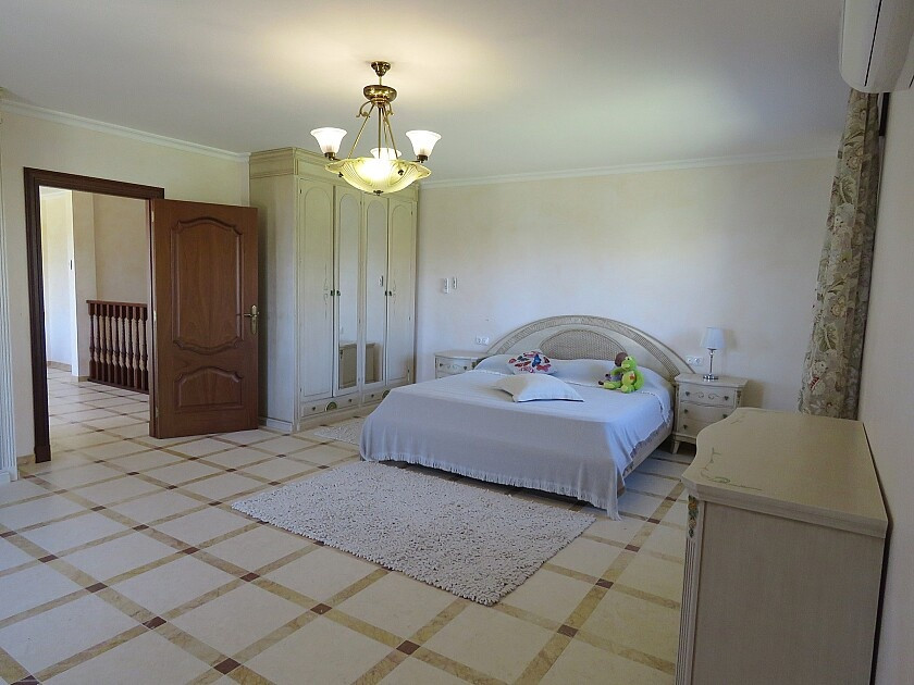 7 Bed Townhouse for sale in Cabo Roig Costa Blanca, Alicante, Spain