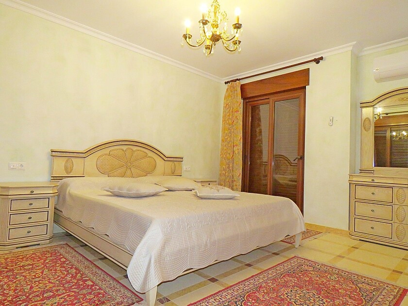 7 Bed Townhouse for sale in Cabo Roig Costa Blanca, Alicante, Spain