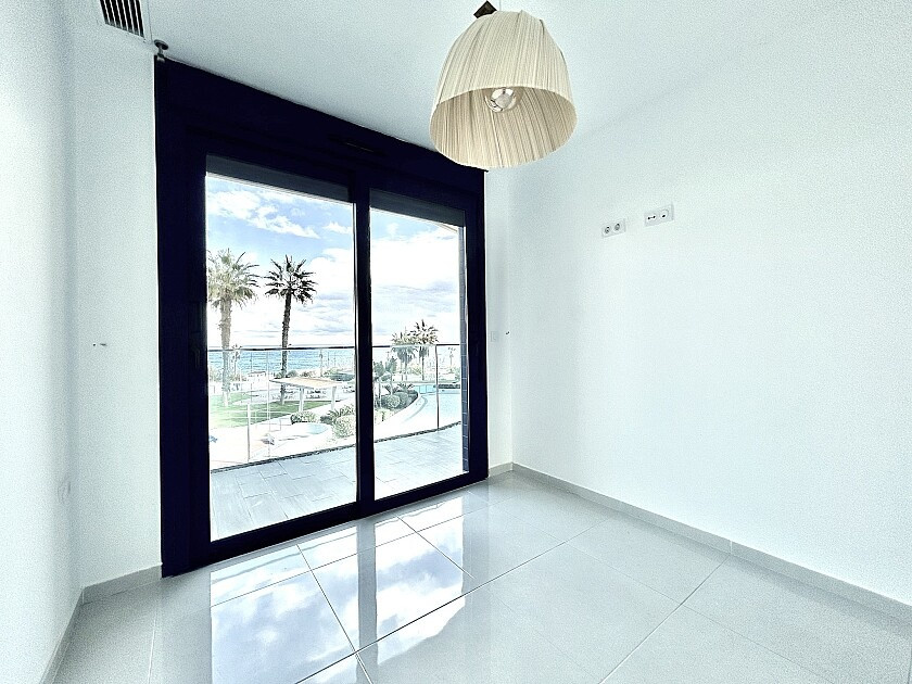 Se vende Apartamento Planta Media de 2 dormitorios en Costa Blanca, Alicante, España