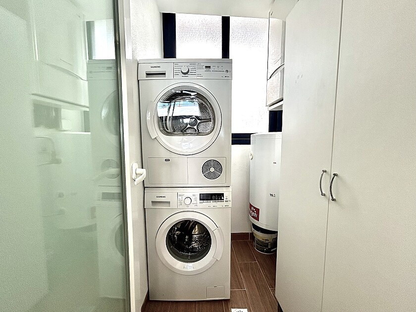 Se vende Apartamento Planta Media de 2 dormitorios en Costa Blanca, Alicante, España