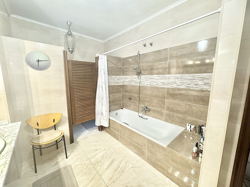 4 Bed Townhouse for sale in Villamartin Costa Blanca, Alicante, Spain