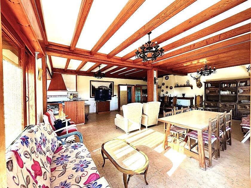 Se vende Villa - Chalet de 10 dormitorios en Costa Blanca, Alicante, España