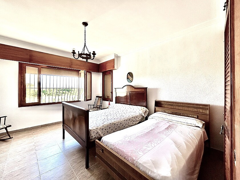Se vende Villa - Chalet de 10 dormitorios en Costa Blanca, Alicante, España