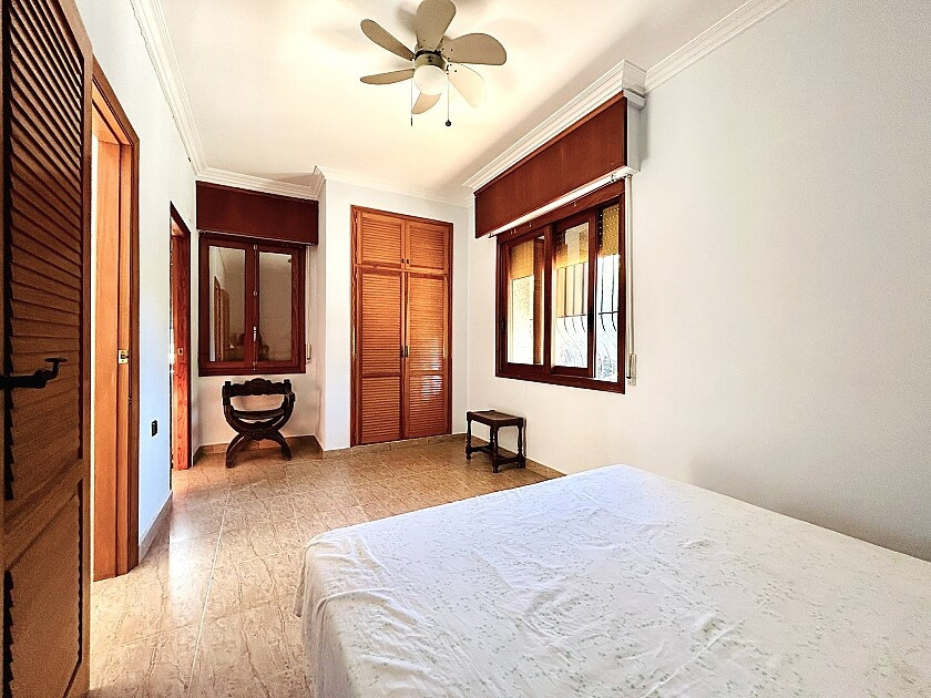 Se vende Villa - Chalet de 10 dormitorios en Costa Blanca, Alicante, España
