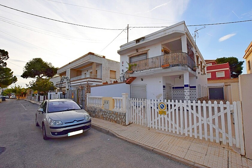 5 Bed Apartment for sale in Torre De La Horadada Costa Blanca, Alicante, Spain