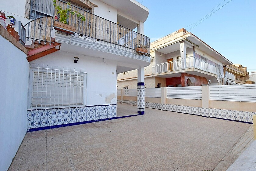 5 Bed Apartment for sale in Torre De La Horadada Costa Blanca, Alicante, Spain