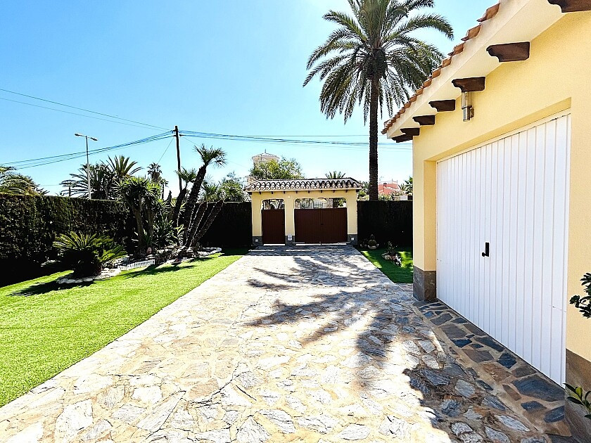 3 Bed Townhouse for sale in Cabo Roig Costa Blanca, Alicante, Spain