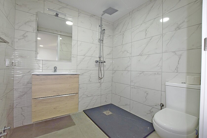 8 Bed Townhouse for sale in Rojales Costa Blanca, Alicante, Spain