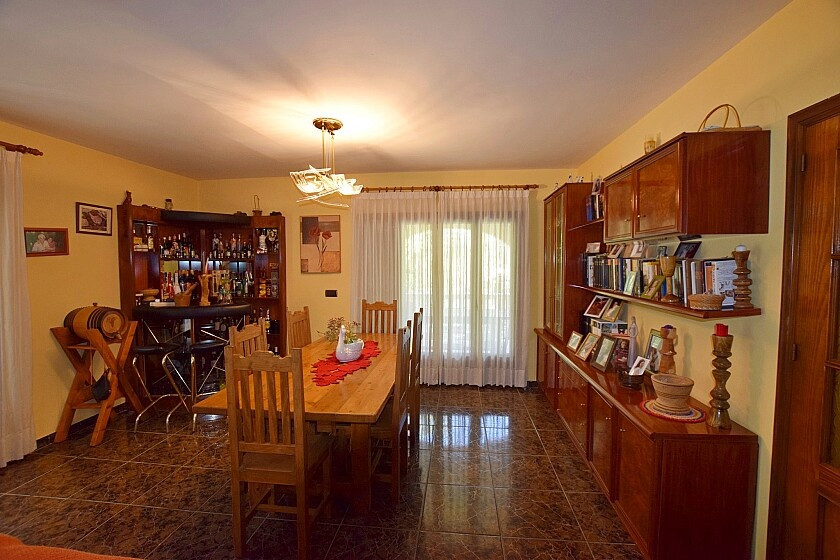 Se vende Villa - Chalet de 3 dormitorios en Costa Blanca, Alicante, España