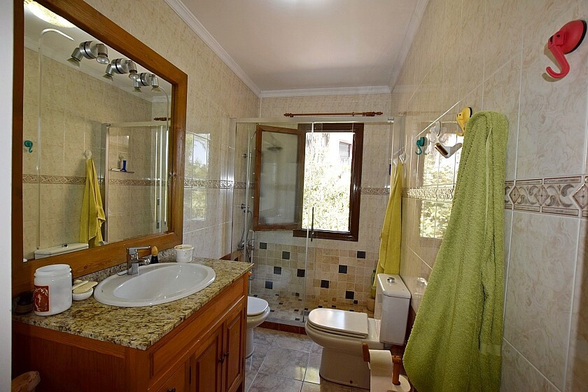 Se vende Villa - Chalet de 3 dormitorios en Costa Blanca, Alicante, España