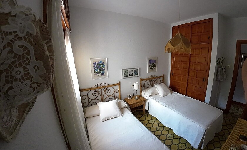 Se vende Bungalow de 5 dormitorios en Costa Blanca, Alicante, España