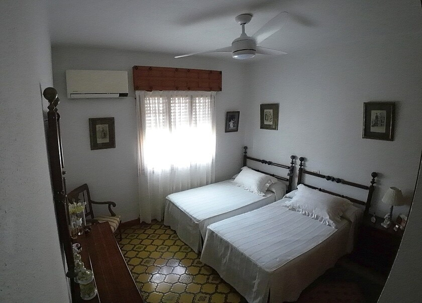 Se vende Bungalow de 5 dormitorios en Costa Blanca, Alicante, España