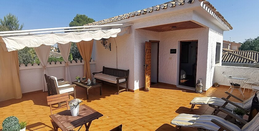 Se vende Bungalow de 5 dormitorios en Costa Blanca, Alicante, España