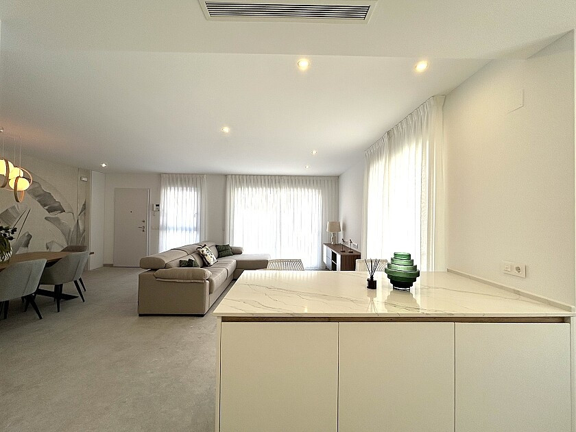 Se vende Apartamento Planta Baja de 3 dormitorios en Costa Blanca, Alicante, España