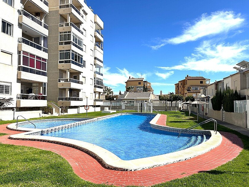 Se vende Apartamento Planta Baja de 3 dormitorios en Costa Blanca, Alicante, España