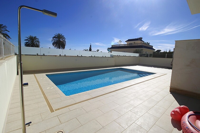 5 Bed Townhouse for sale in La Zenia Costa Blanca, Alicante, Spain
