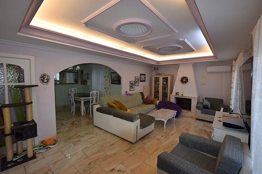 Se vende Villa - Chalet de 3 dormitorios en Costa Blanca, Alicante, España