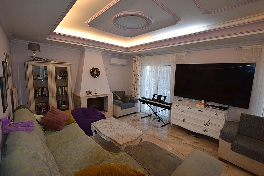 Se vende Villa - Chalet de 3 dormitorios en Costa Blanca, Alicante, España