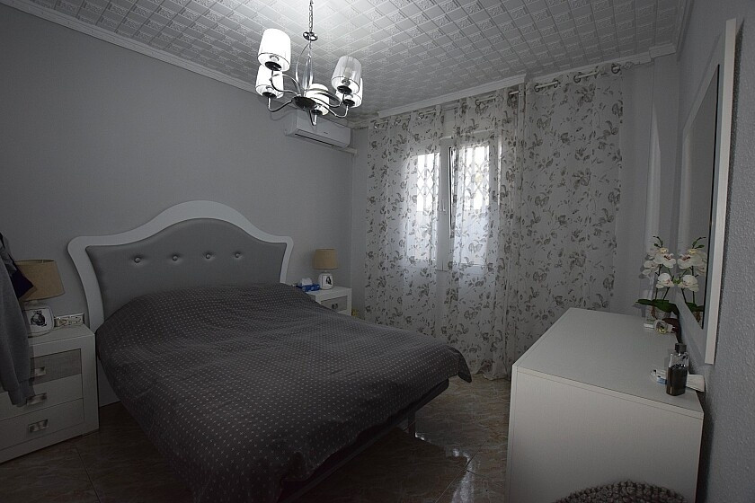 Se vende Villa - Chalet de 3 dormitorios en Costa Blanca, Alicante, España