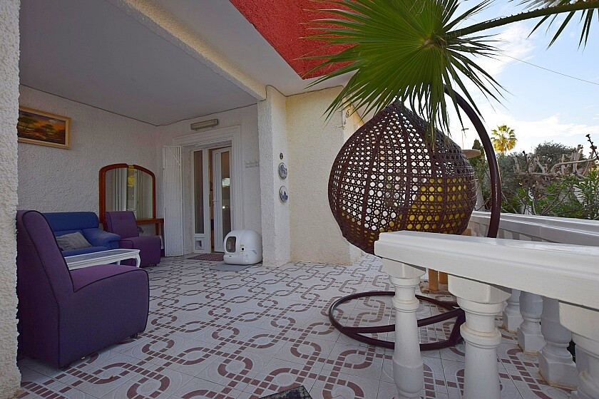 Se vende Villa - Chalet de 3 dormitorios en Costa Blanca, Alicante, España