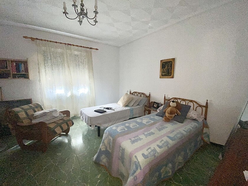 4 Bed Townhouse for sale in Crevillent Costa Blanca, Alicante, Spain