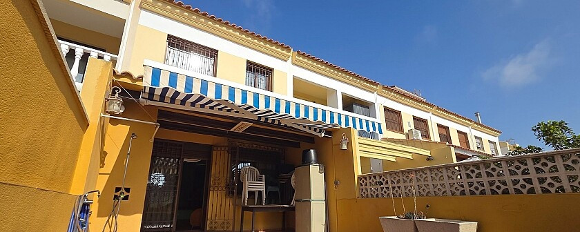 Se vende Adosada de 3 dormitorios en Costa Blanca, Alicante, España