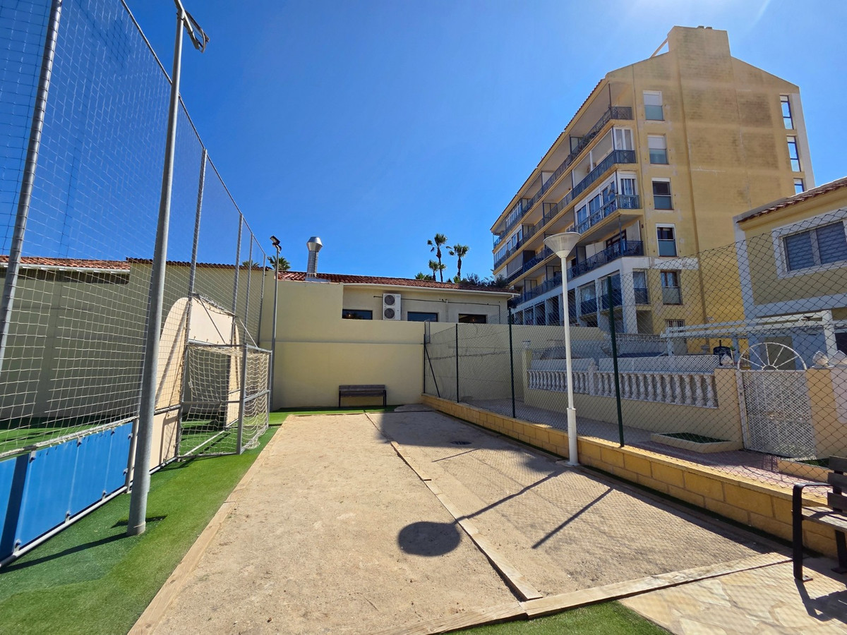 Se vende Adosada de 3 dormitorios en Costa Blanca, Alicante, España