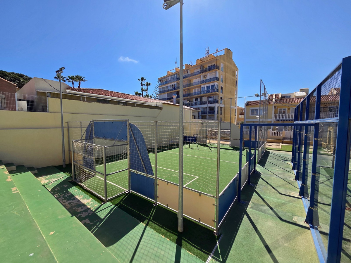 Se vende Adosada de 3 dormitorios en Costa Blanca, Alicante, España