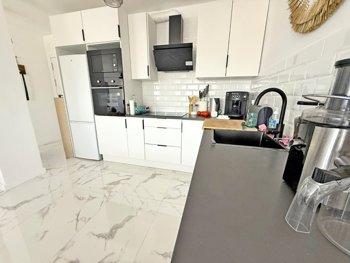 2 Bed Apartment for sale in Punta Prima Costa Blanca, Alicante, Spain