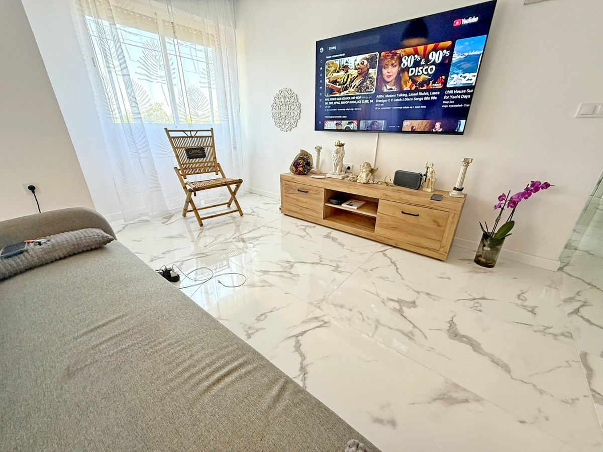 2 Bed Apartment for sale in Punta Prima Costa Blanca, Alicante, Spain