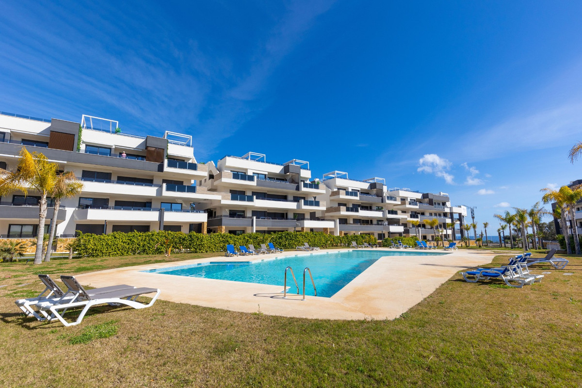 Se vende Ático de 2 dormitorios en Costa Blanca, Alicante, España
