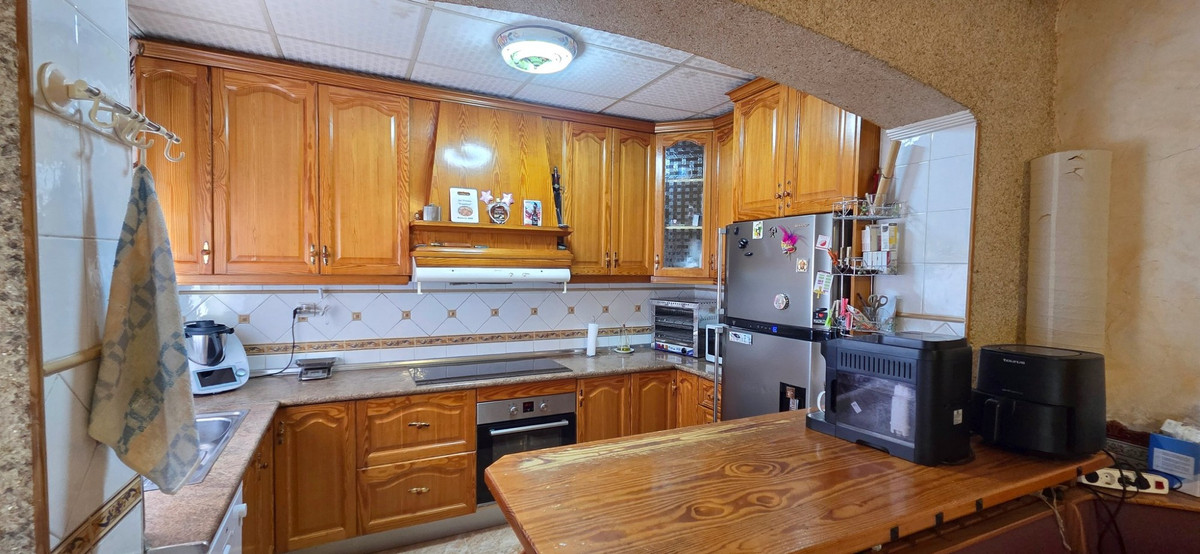 5 Bed Townhouse for sale in San Isidro Costa Blanca, Alicante, Spain