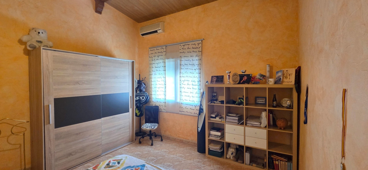 5 Bed Townhouse for sale in San Isidro Costa Blanca, Alicante, Spain