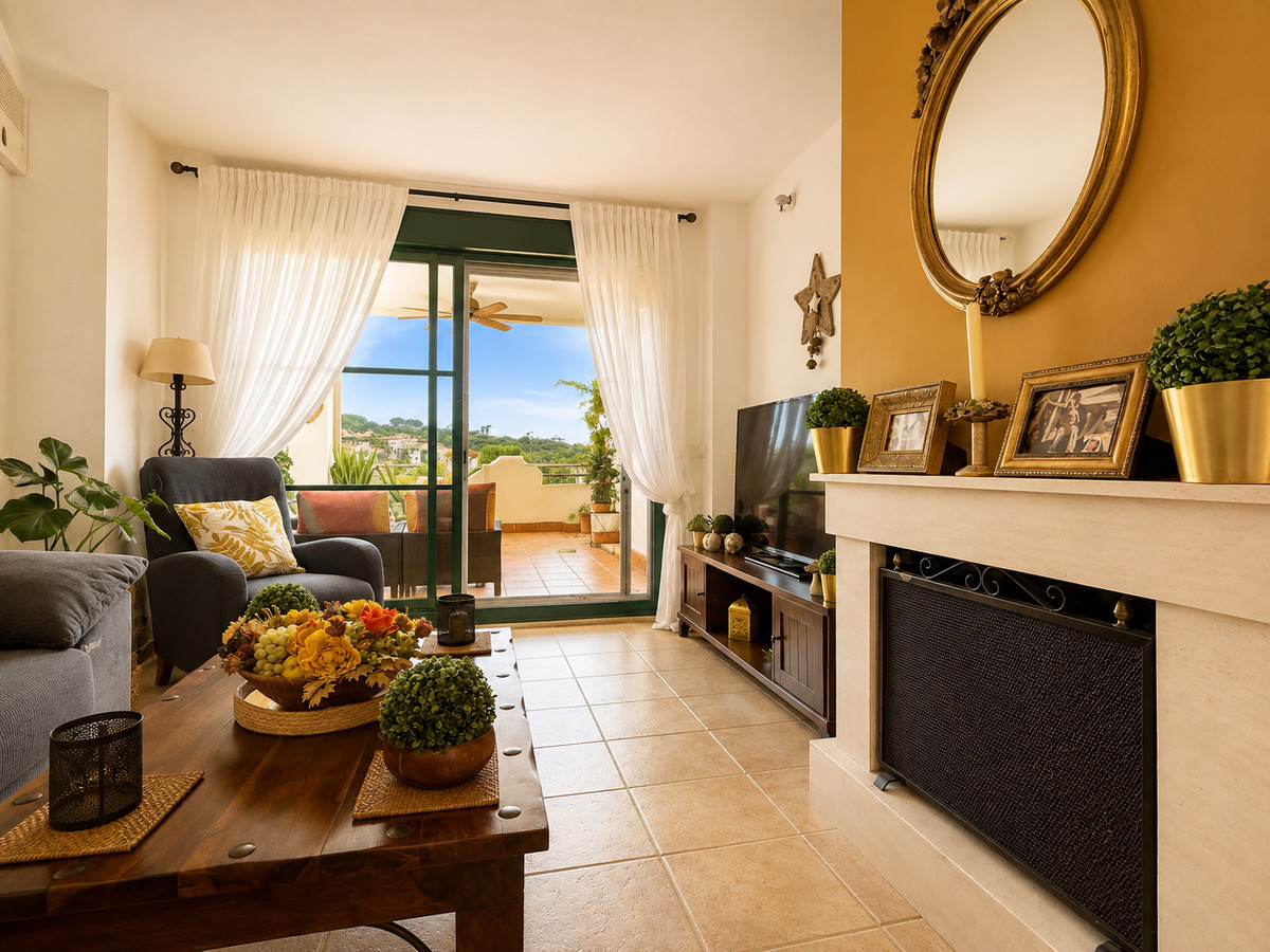 Se vende Apartamento Planta Baja de 3 dormitorios en Costa Del Sol, Cadiz, España